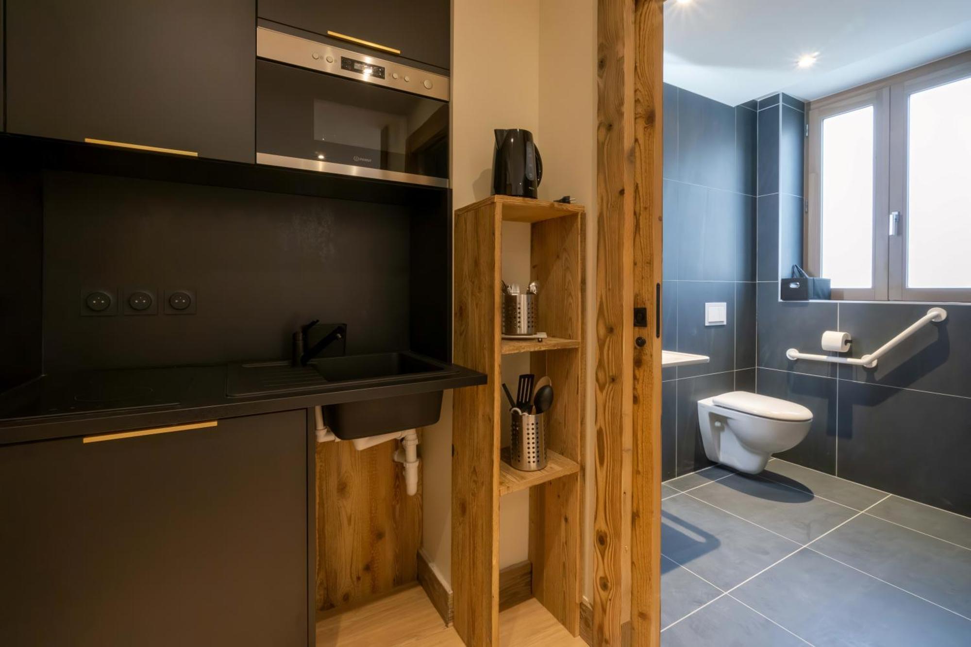 Hostellerie Du Petit Saint Bernard Bourg-Saint-Maurice Buitenkant foto